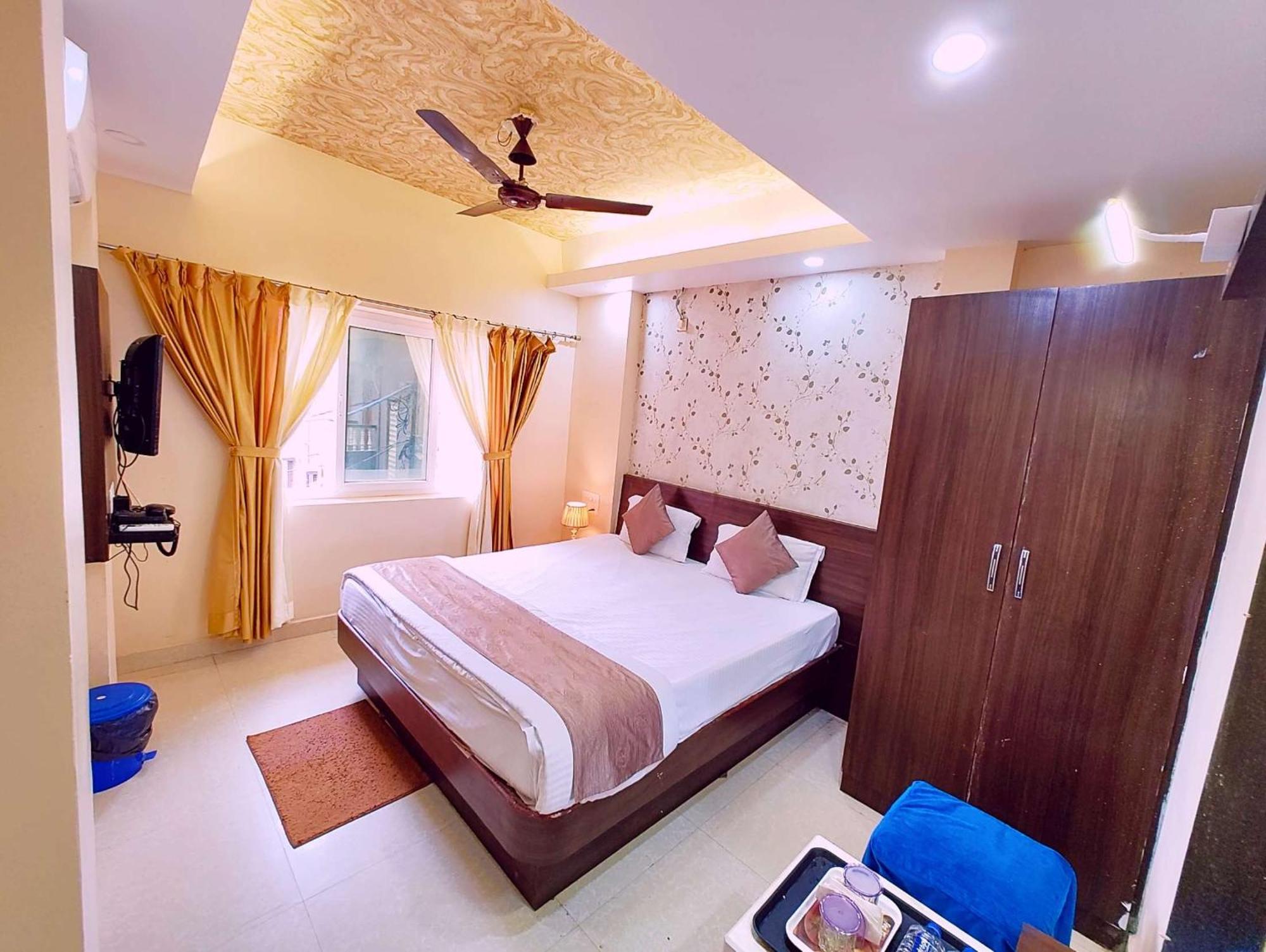 Sea View Luxury A R A D H A Y A Near Sea Beach 4*